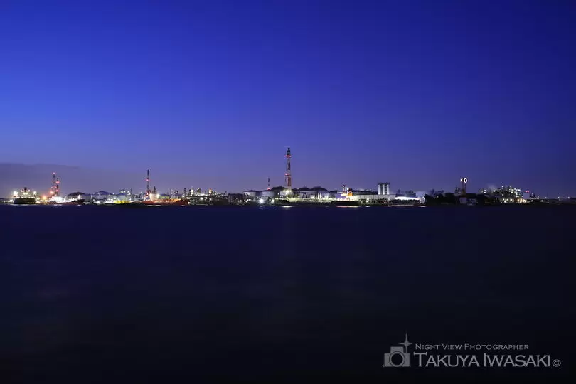 東扇島東公園の工場夜景スポット写真（2）