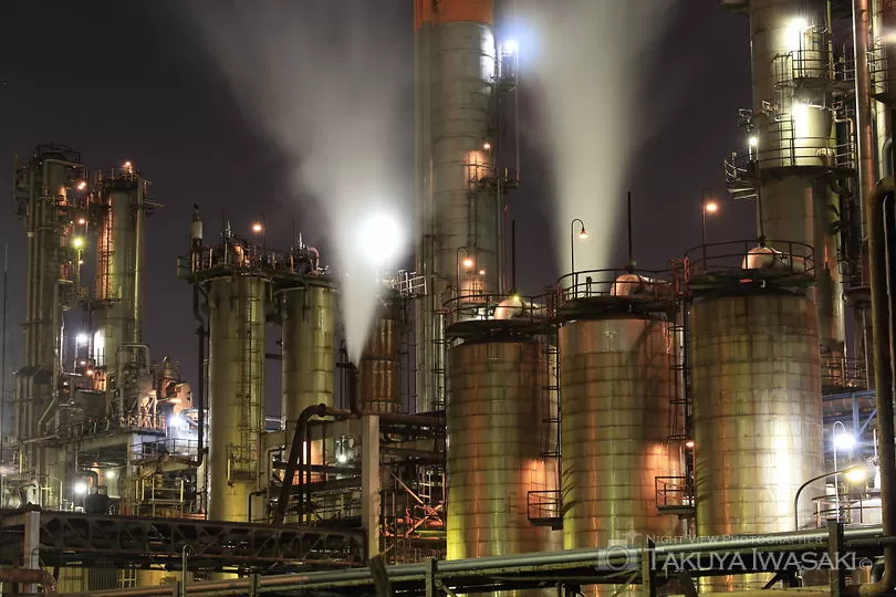 浮島町 貨物ヤード前の工場夜景スポット写真（2）