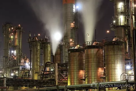 浮島町 貨物ヤード前の工場夜景スポット写真（2）class=