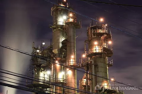 浮島町 貨物ヤード前の工場夜景スポット写真（3）class=