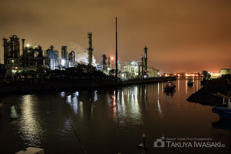 汐留橋の工場夜景スポット写真（1）