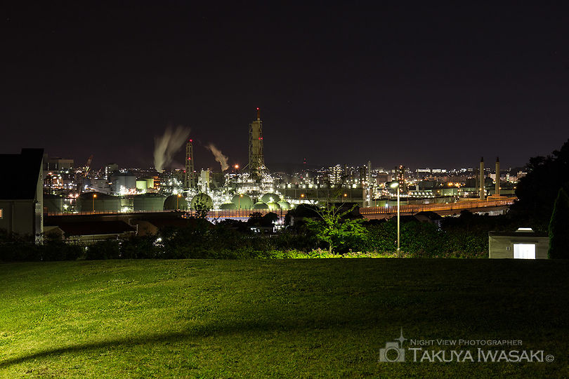 本牧山頂公園 本牧荒井西口の工場夜景スポット写真（4）