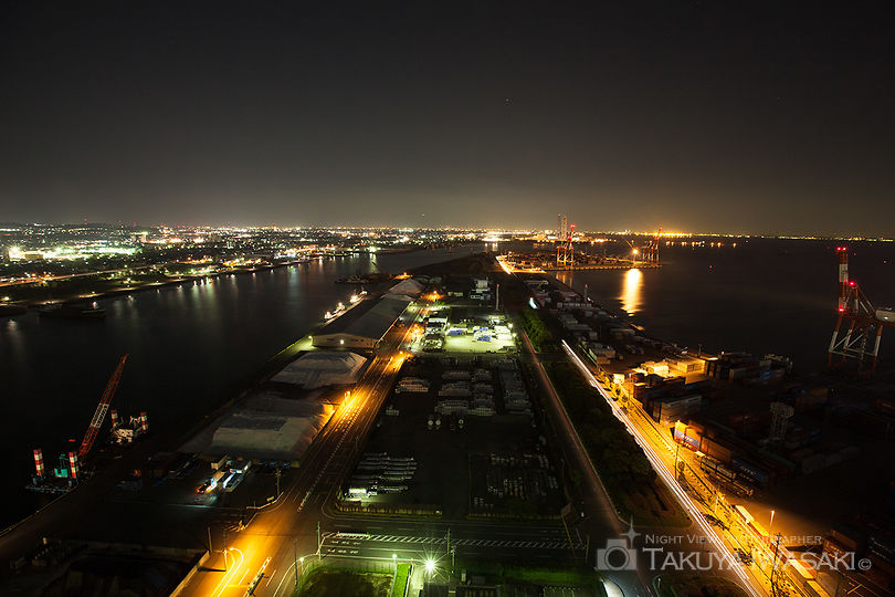 四日市港ポートビルの工場夜景スポット写真（6）