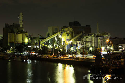 磯子・海の見える公園の工場夜景スポット写真（3）class=