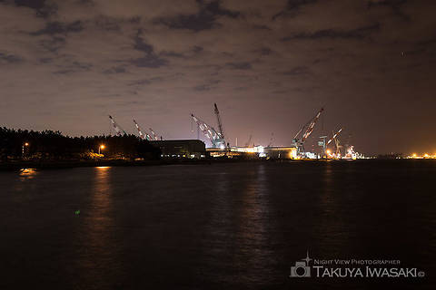 杉田臨海緑地の工場夜景スポット写真（1）class=
