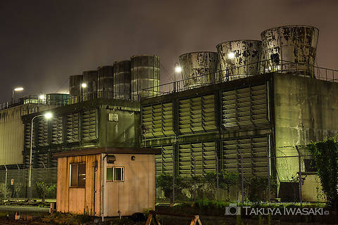 末広町駅貨物ヤード前の工場夜景スポット写真（3）class=