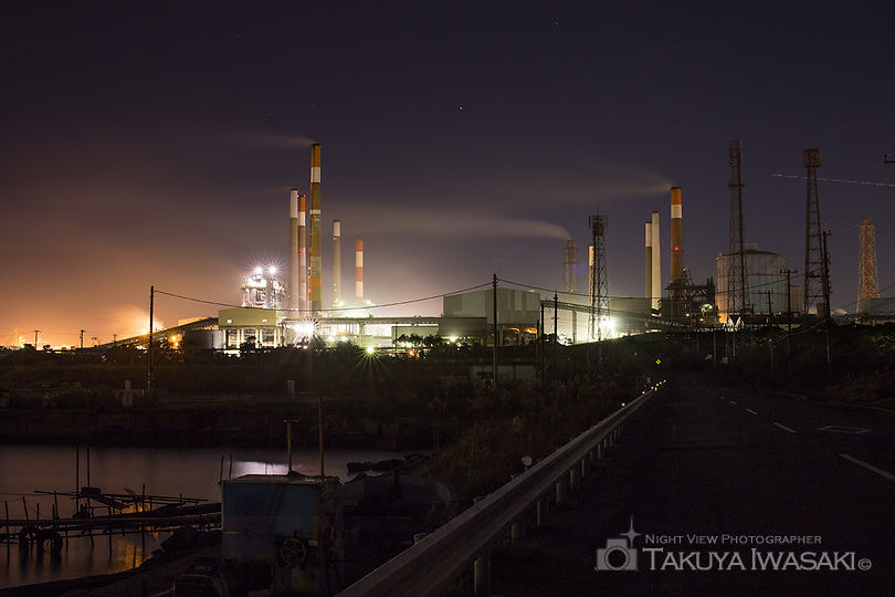新浜の工場夜景スポット写真（2）