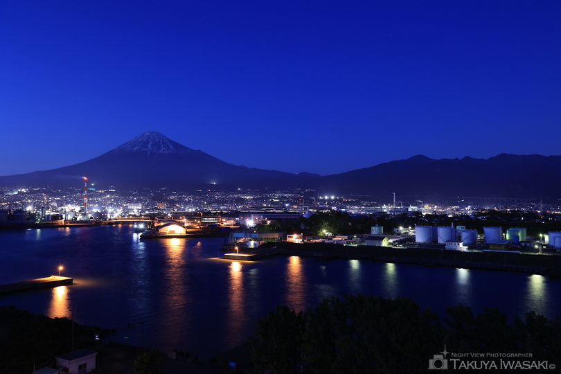 ふじのくに田子の浦みなと公園の工場夜景スポット写真（2）