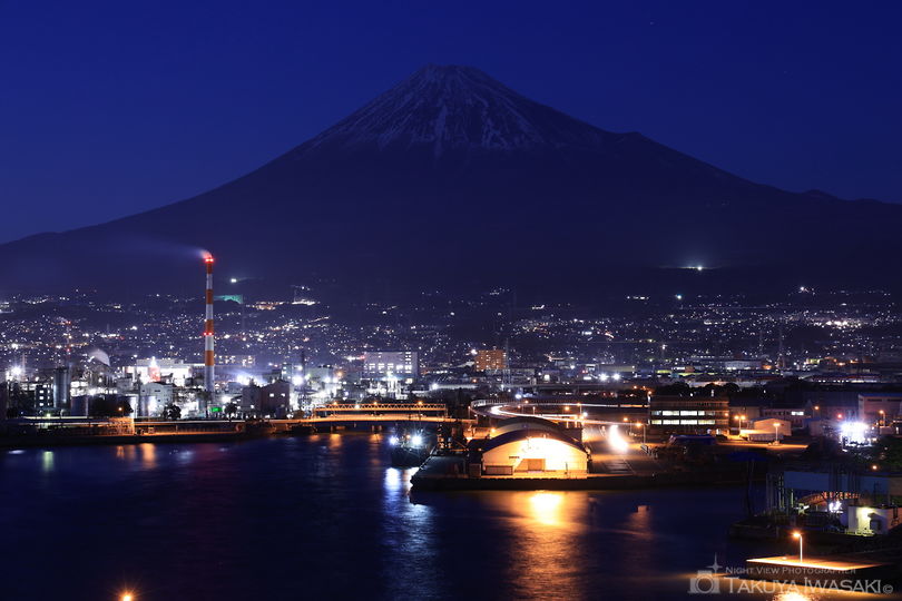 ふじのくに田子の浦みなと公園の工場夜景スポット写真（3）