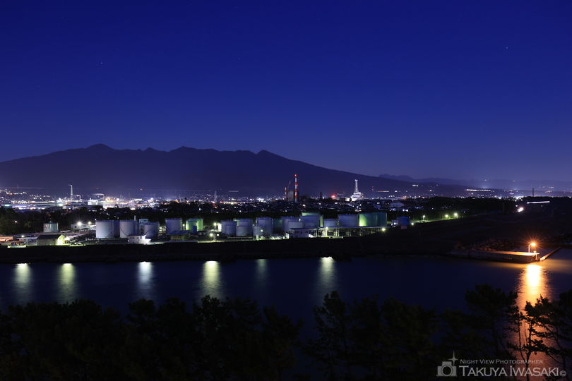 ふじのくに田子の浦みなと公園の工場夜景スポット写真（4）