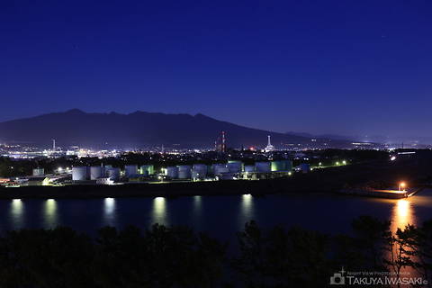 ふじのくに田子の浦みなと公園の工場夜景スポット写真（4）class=