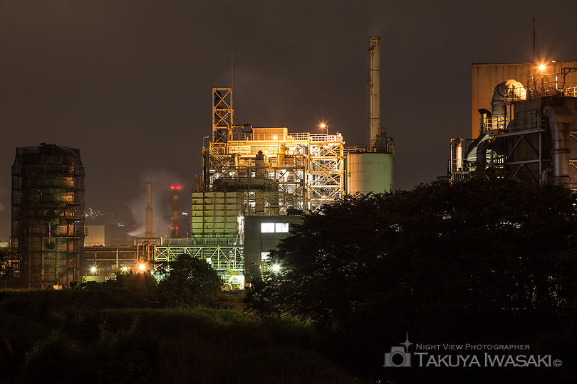 新滝川橋の工場夜景スポット写真（2）