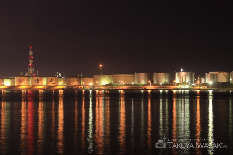 入船公園の工場夜景スポット写真（1）