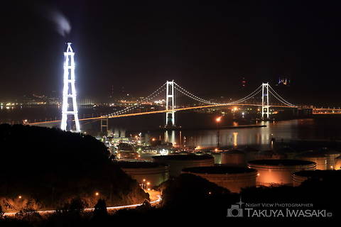 白鳥台１丁目ゴミステーション前の工場夜景
