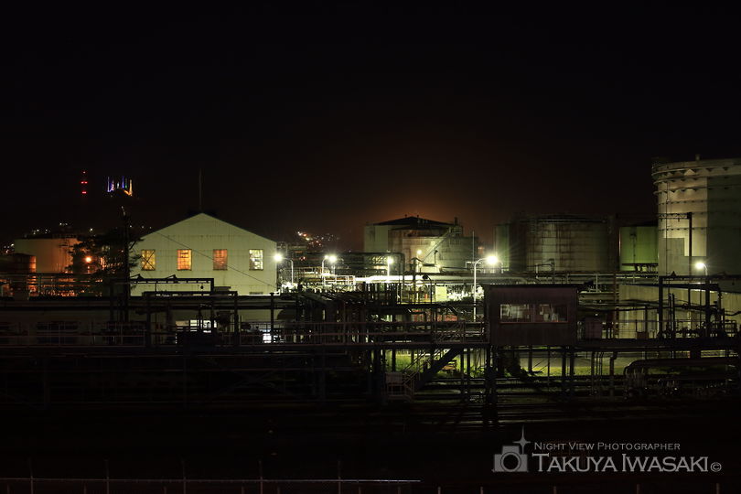 幌萌町・歩道橋の工場夜景スポット写真（2）