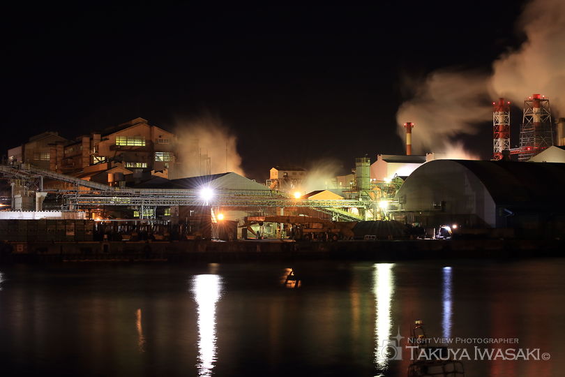 沼館緑地公園の工場夜景スポット写真（1）