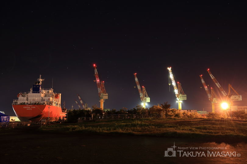 沼館緑地公園の工場夜景スポット写真（4）