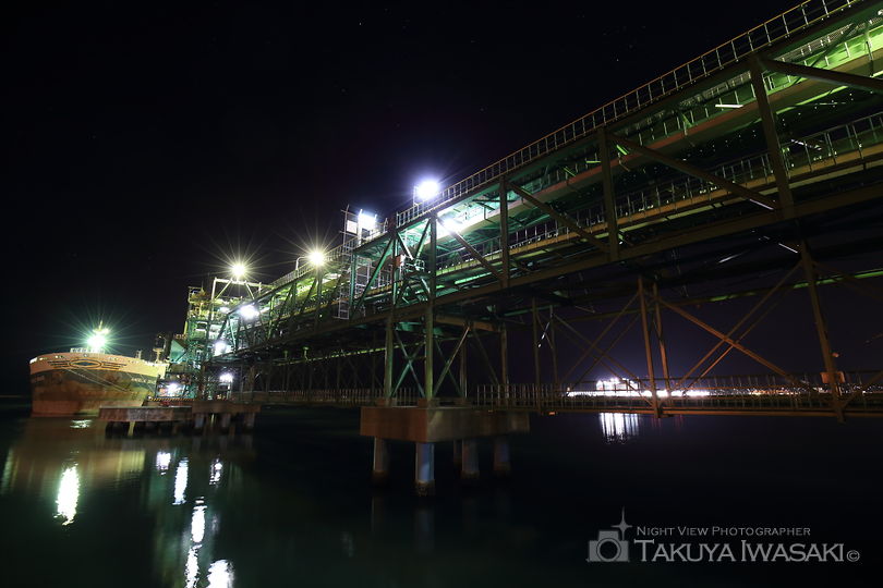 八太郎３号ふ頭緑地の工場夜景スポット写真（1）