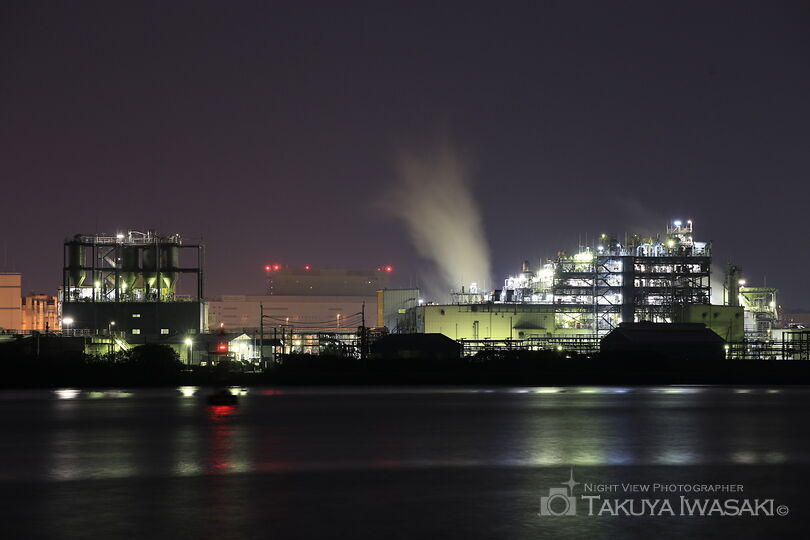 南二島4丁目の工場夜景スポット写真（2）