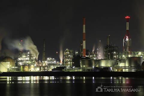 晴海臨海公園の工場夜景スポット写真（2）class=
