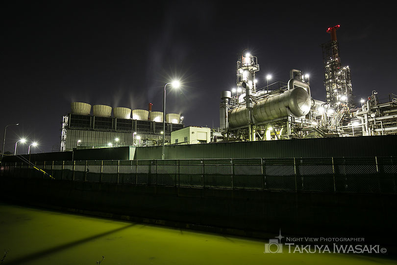 石原町の工場夜景スポット写真（1）