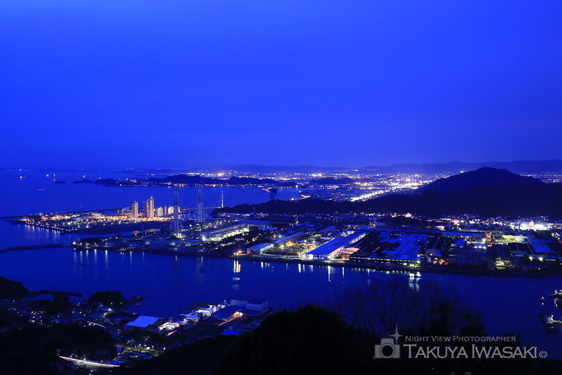 御所の芝の工場夜景スポット写真（1）
