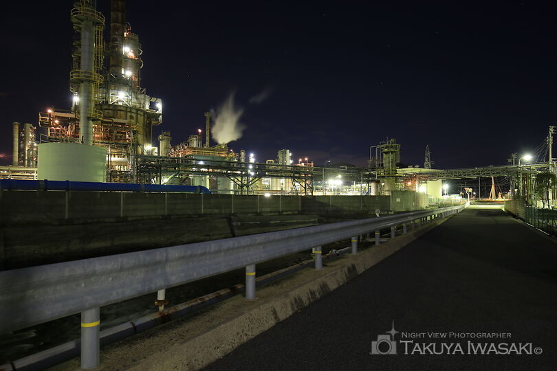 菊間町種の工場夜景スポット写真（3）