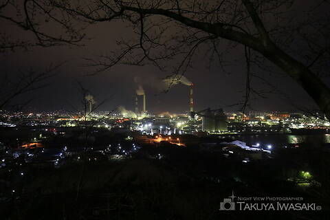 城山公園の工場夜景スポット写真（1）class=
