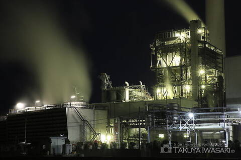 妻鳥町の工場夜景