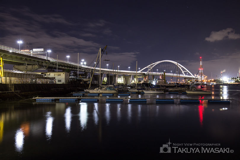 石津漁港の工場夜景スポット写真（5）