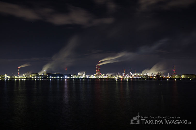  築港浜寺西町の工場夜景スポット写真（4）