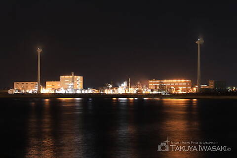 アンモニア岸壁の工場夜景スポット写真（1）class=