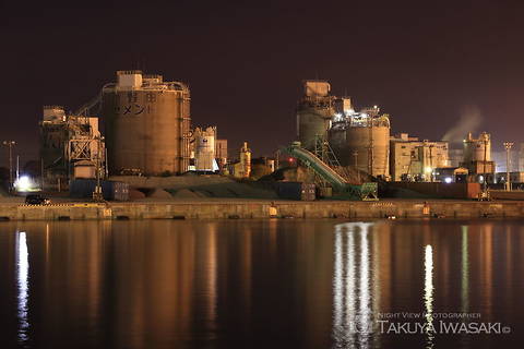 キラキラ公園の工場夜景