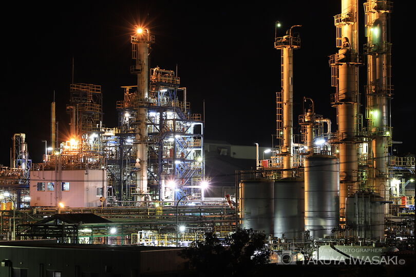 イハラニッケイ化学工業前の工場夜景スポット写真（4）