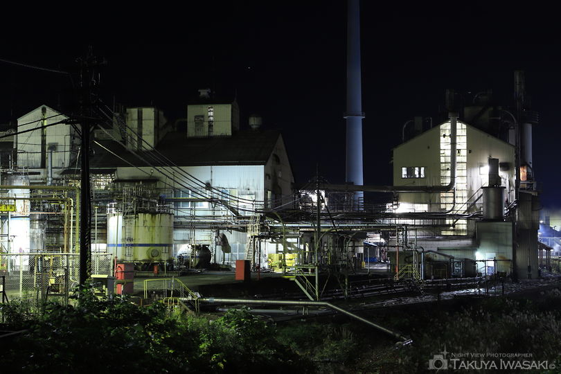 青梅　北陸新幹線下の工場夜景スポット写真（1）