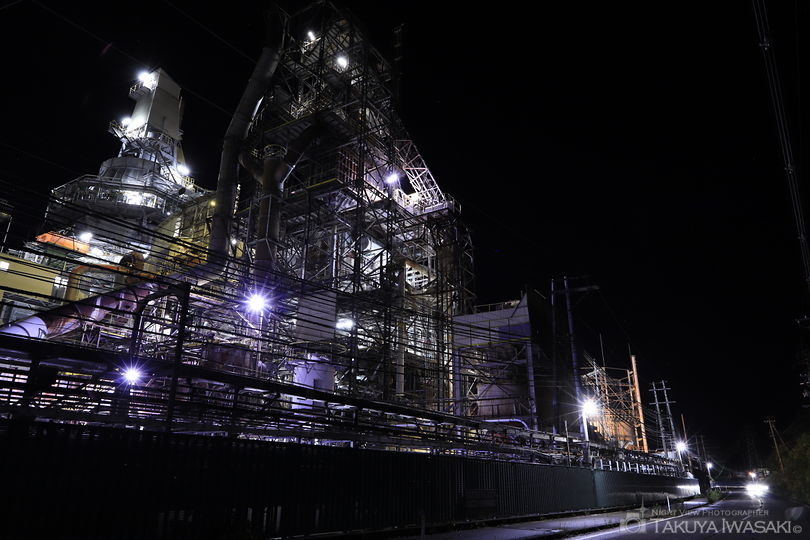青海 黒部川電力 青海変電所付近の工場夜景スポット写真（1）