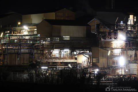 みなと大橋の工場夜景スポット写真（4）class=
