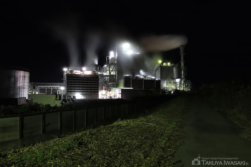 藤原川土手の工場夜景スポット写真（3）
