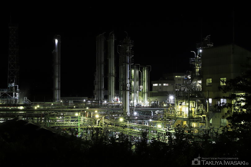 県道194号沿いの工場夜景スポット写真（1）