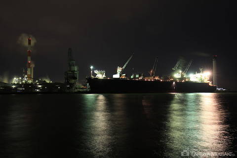 川之江町の工場夜景スポット写真（1）class=