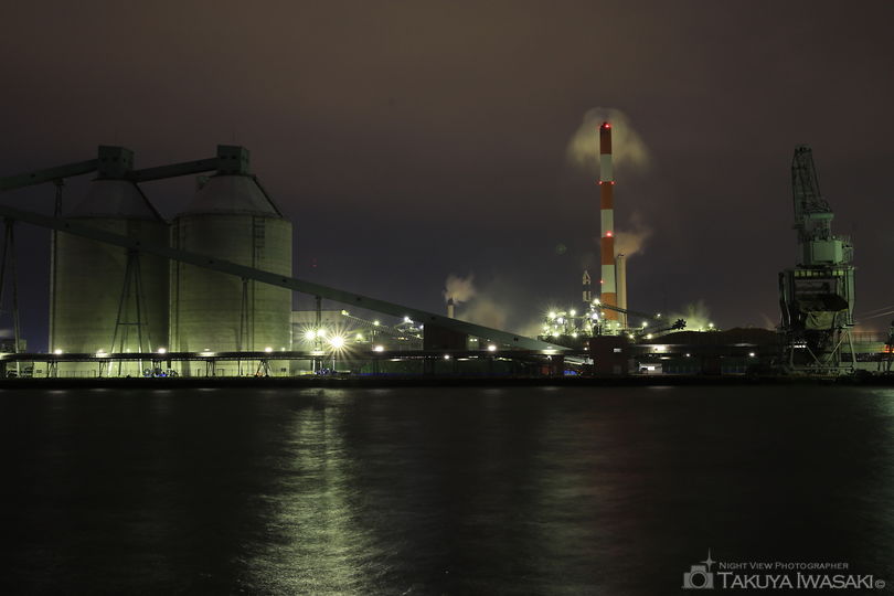川之江町の工場夜景スポット写真（2）