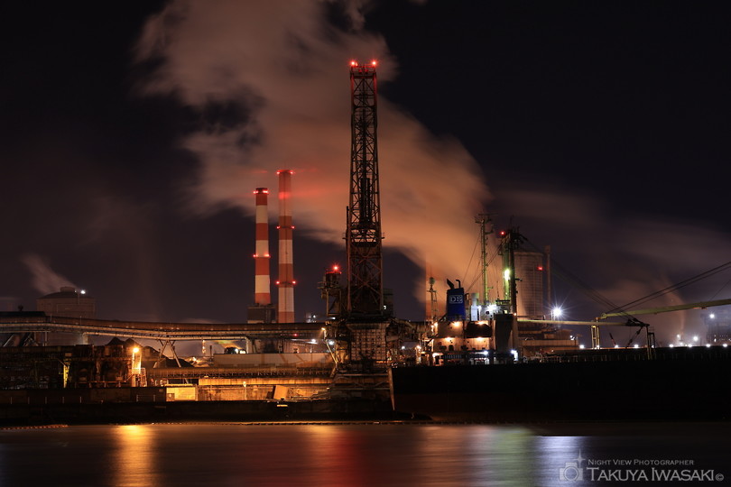 別府みなと緑地の工場夜景スポット写真（1）