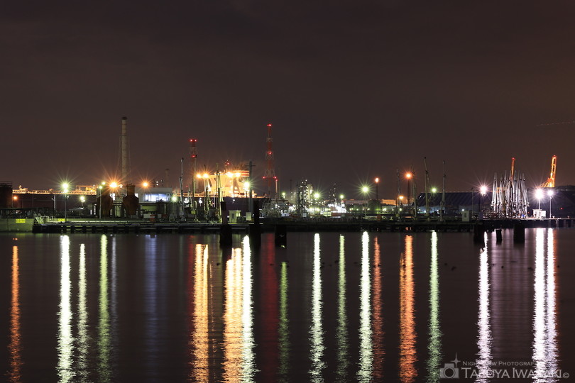 新磯子町の工場夜景スポット写真（3）