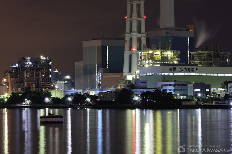 新磯子町の工場夜景スポット写真（4）