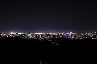 愛宕山記念公園の夜景スポット写真（1）class=