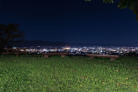 悠創の丘の夜景スポット写真（4）class=