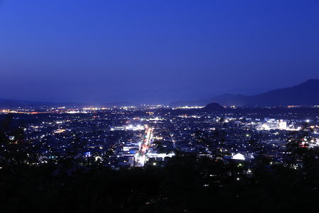 舞鶴公園の夜景スポット写真（2）class=