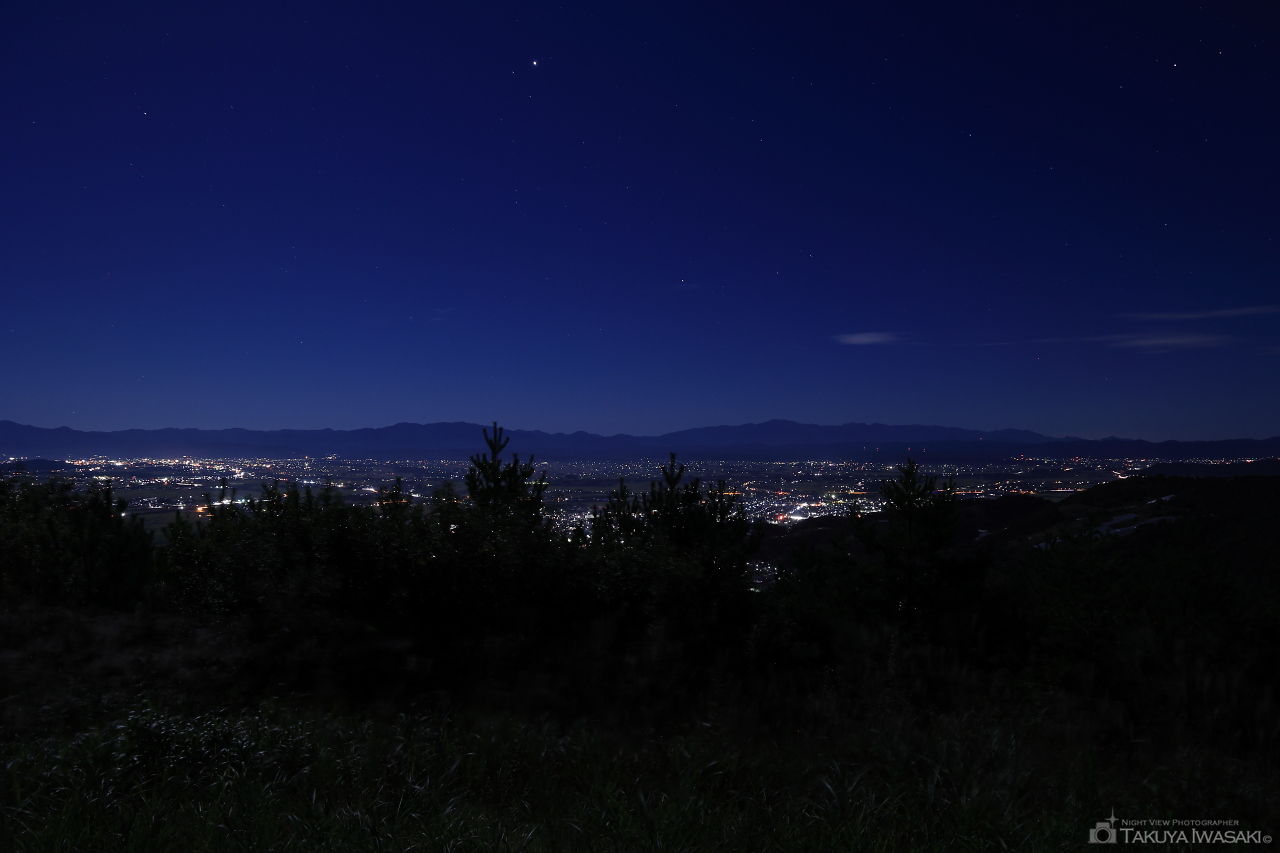 十分一山展望台の夜景スポット写真（1）