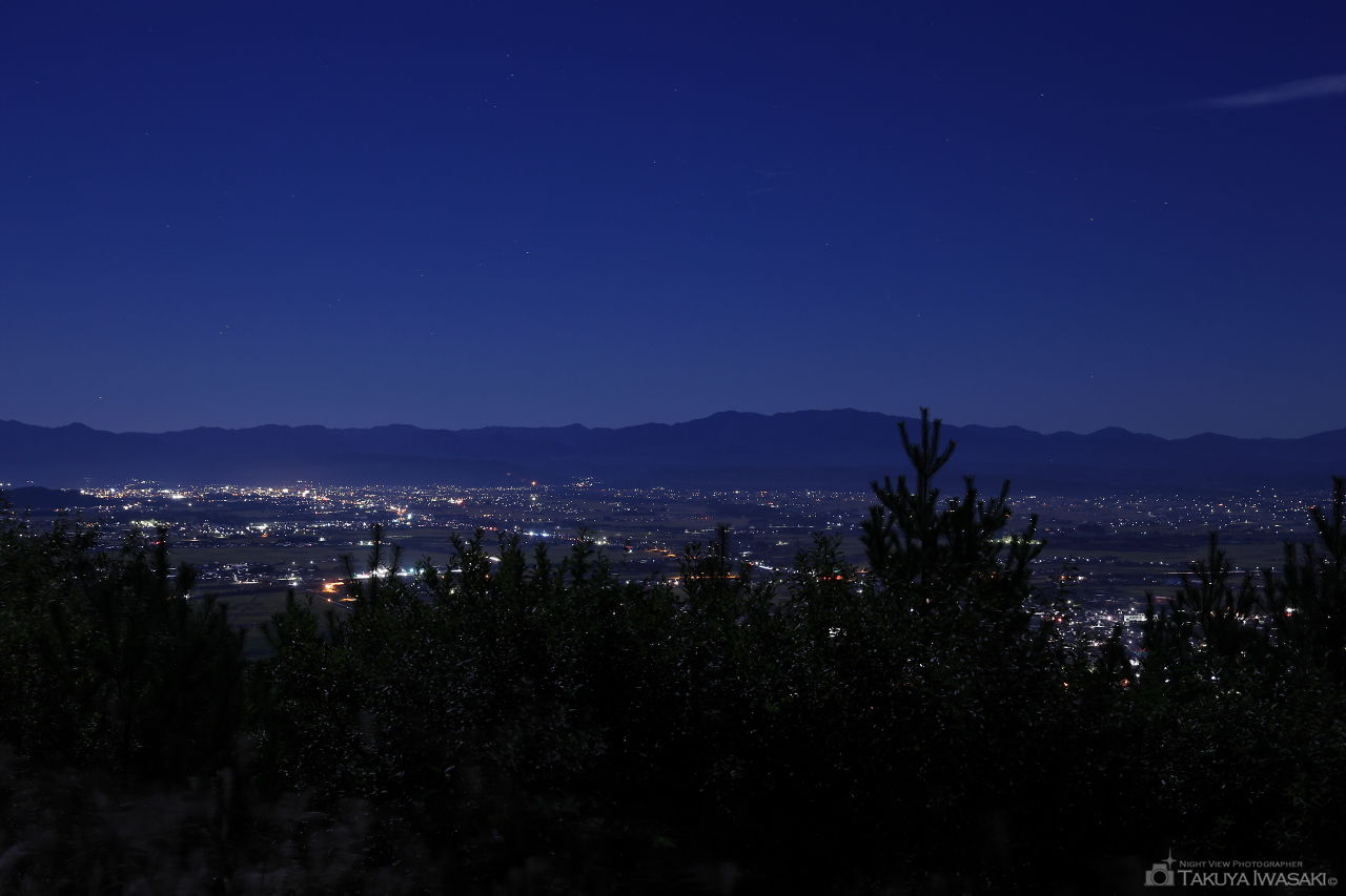 十分一山展望台の夜景スポット写真（2）