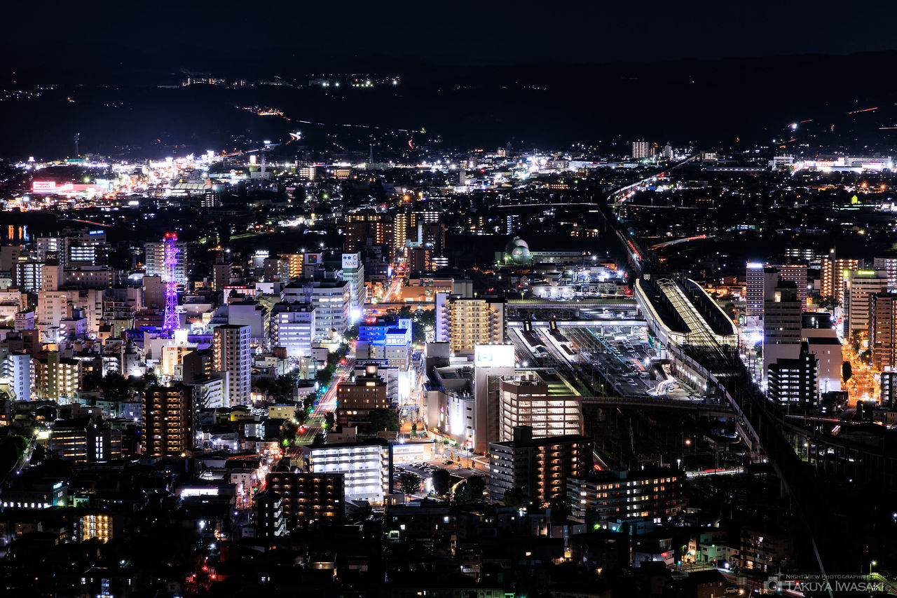 信夫山 烏ヶ崎展望デッキの夜景スポット写真（4）